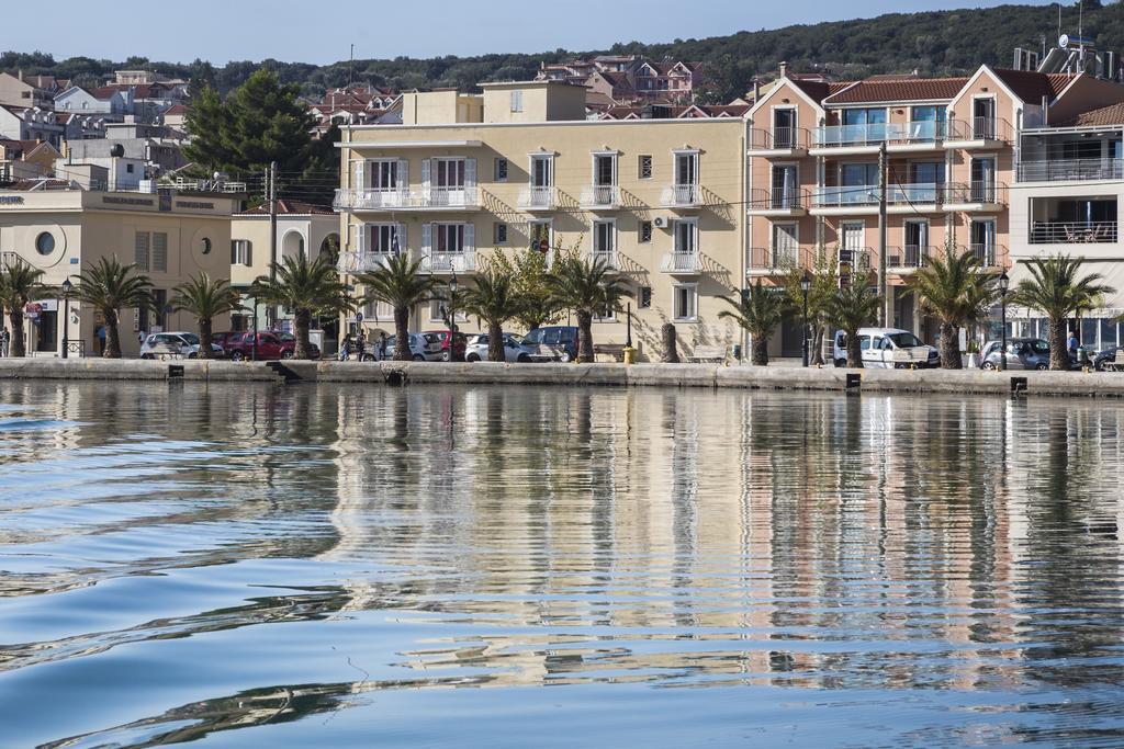 Argostoli Marina Suites Argostoli (Kefalonia) Exterior foto