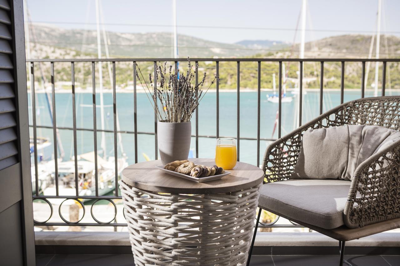 Argostoli Marina Suites Argostoli (Kefalonia) Exterior foto