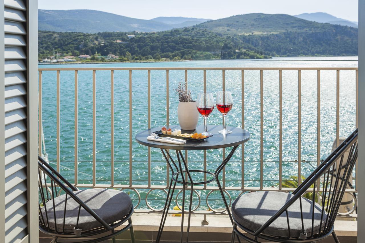 Argostoli Marina Suites Argostoli (Kefalonia) Exterior foto